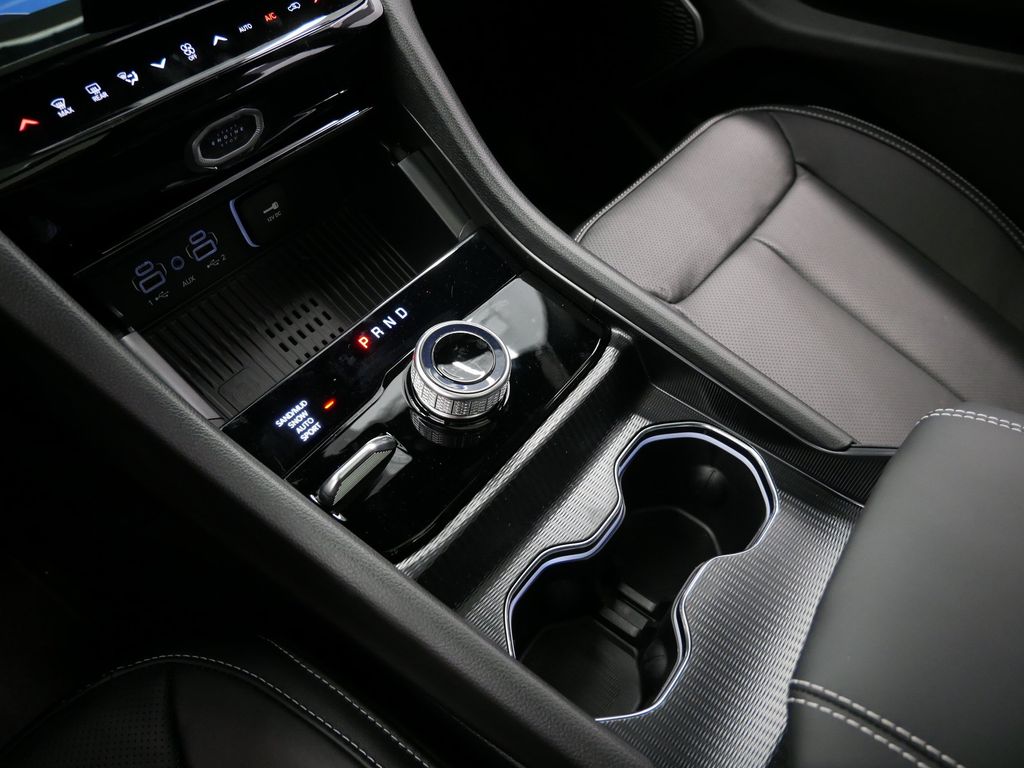 Thumbnail: 2026 Jeep Grand Cherokee - 11