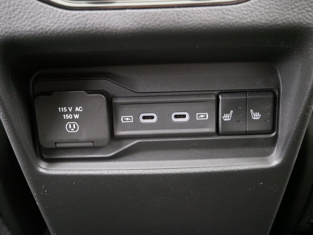 Thumbnail: 2026 Jeep Grand Cherokee - 19