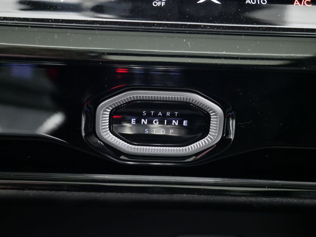 Thumbnail: 2026 Jeep Grand Cherokee - 28