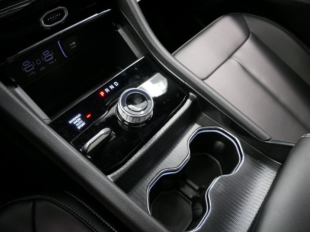 Thumbnail: 2026 Jeep Grand Cherokee - 12