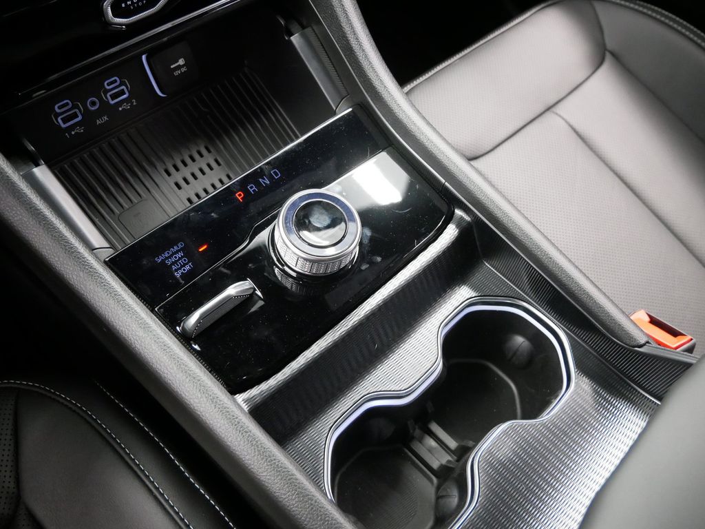 Thumbnail: 2026 Jeep Grand Cherokee - 12