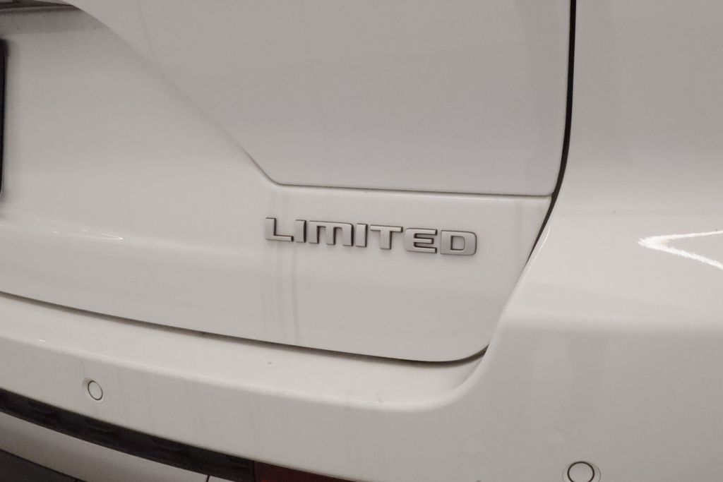 Thumbnail: 2026 Jeep Grand Cherokee - 5