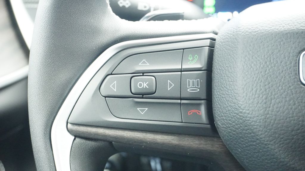 Thumbnail: 2026 Jeep Grand Cherokee - 31