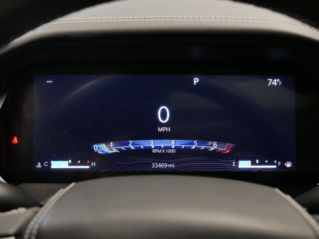 Thumbnail: 2022 Jeep Grand Cherokee - 15