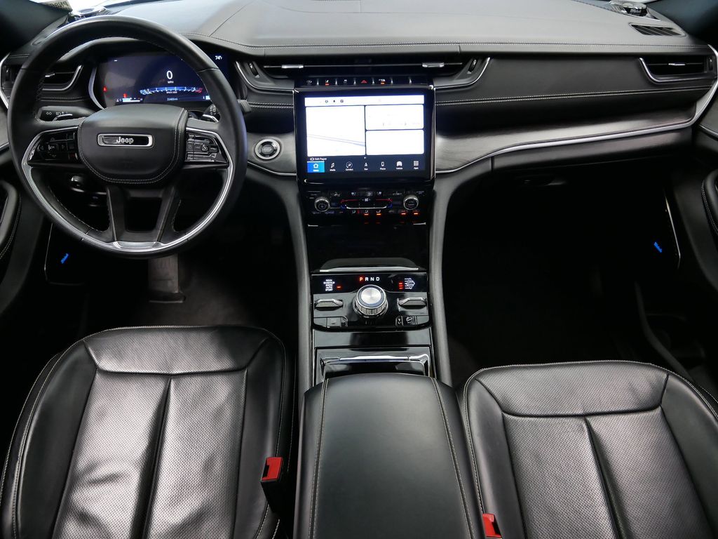 Thumbnail: 2022 Jeep Grand Cherokee - 13