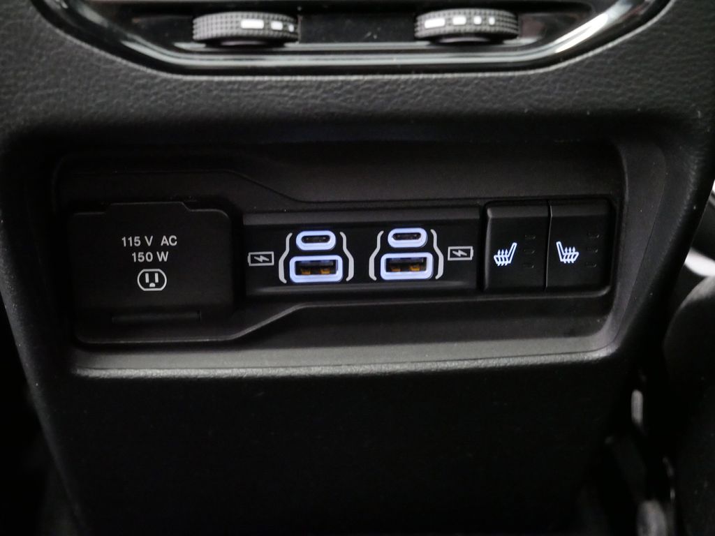 Thumbnail: 2022 Jeep Grand Cherokee - 26