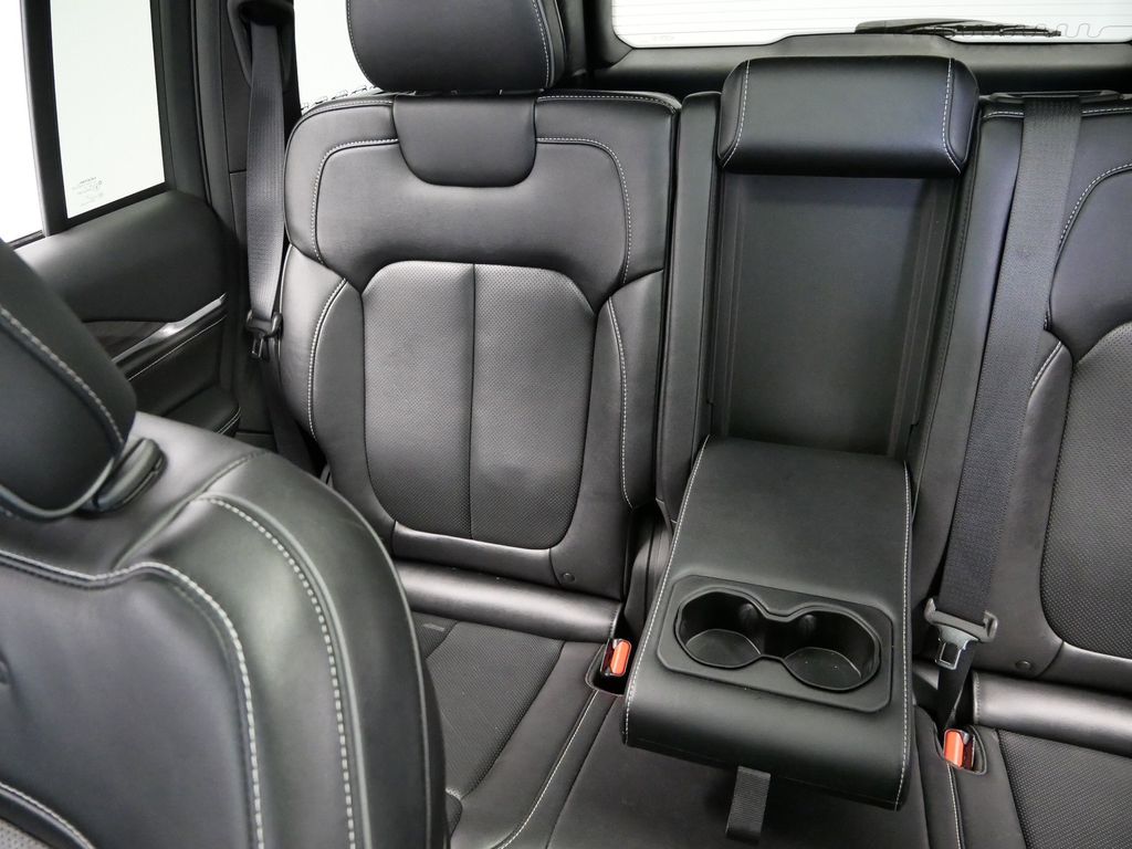 Thumbnail: 2022 Jeep Grand Cherokee - 27