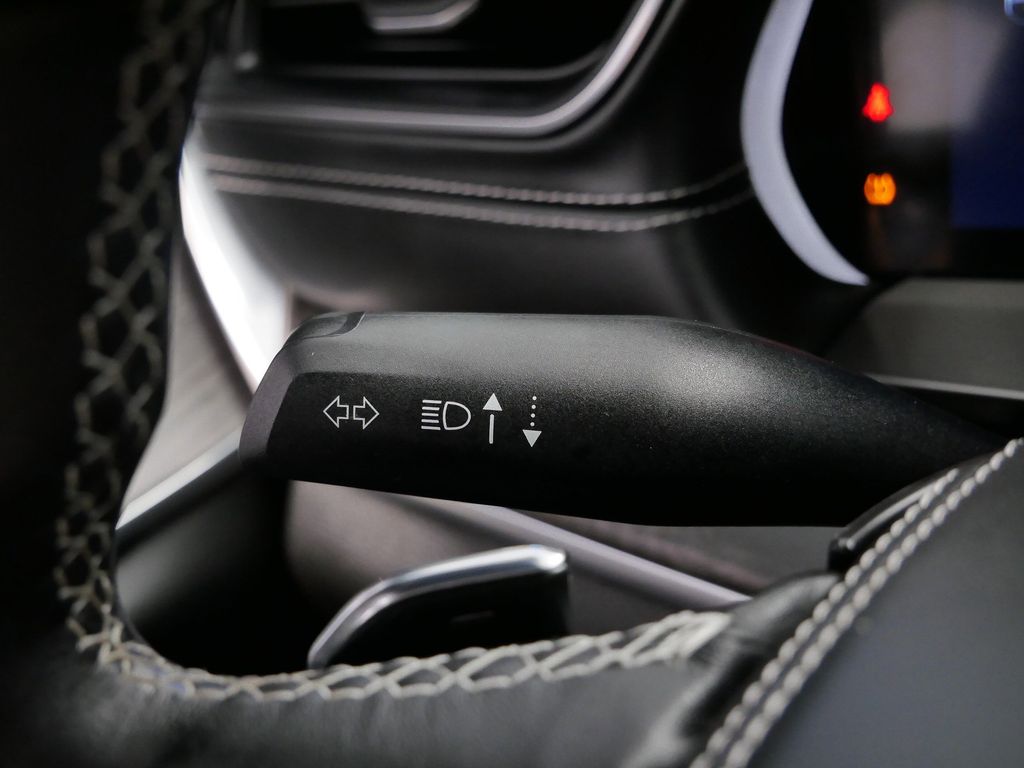 Thumbnail: 2022 Jeep Grand Cherokee - 33