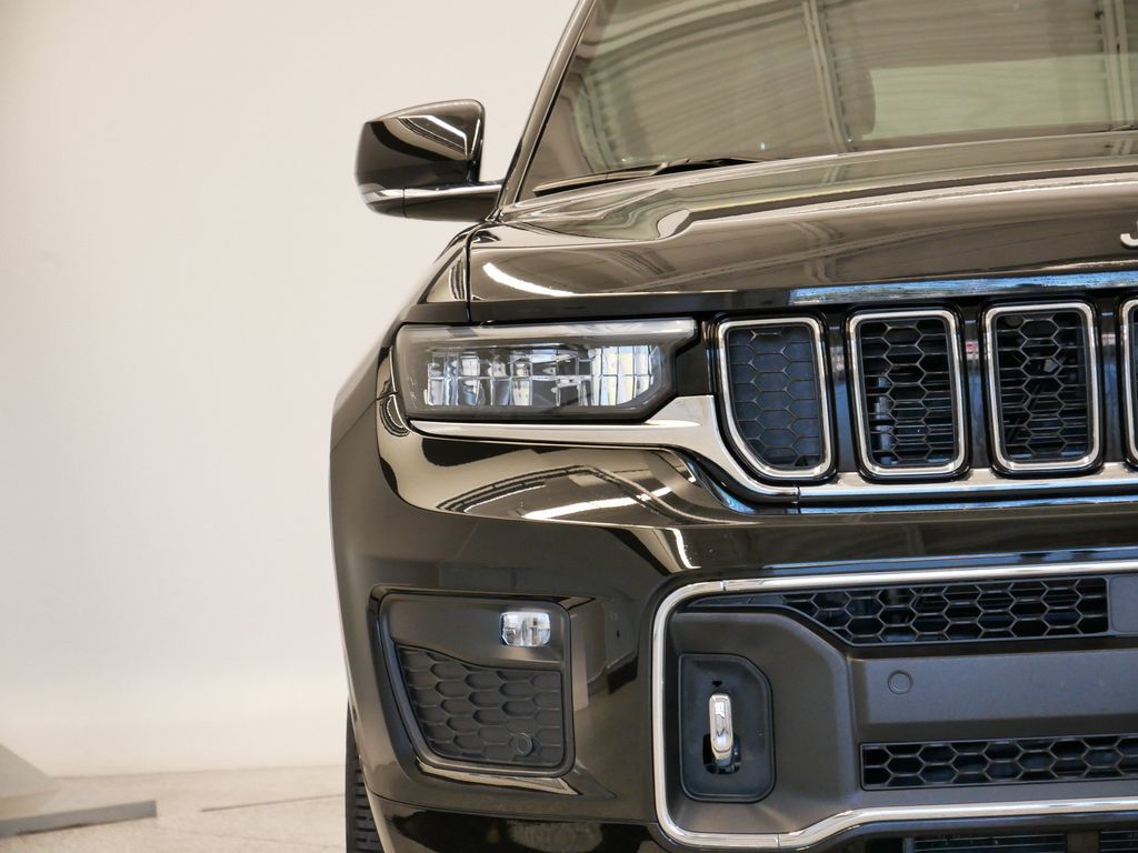 Thumbnail: 2022 Jeep Grand Cherokee - 49