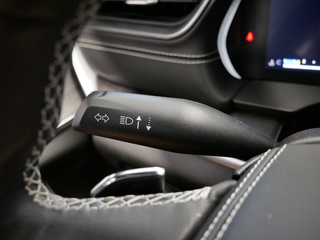 Thumbnail: 2022 Jeep Grand Cherokee - 33