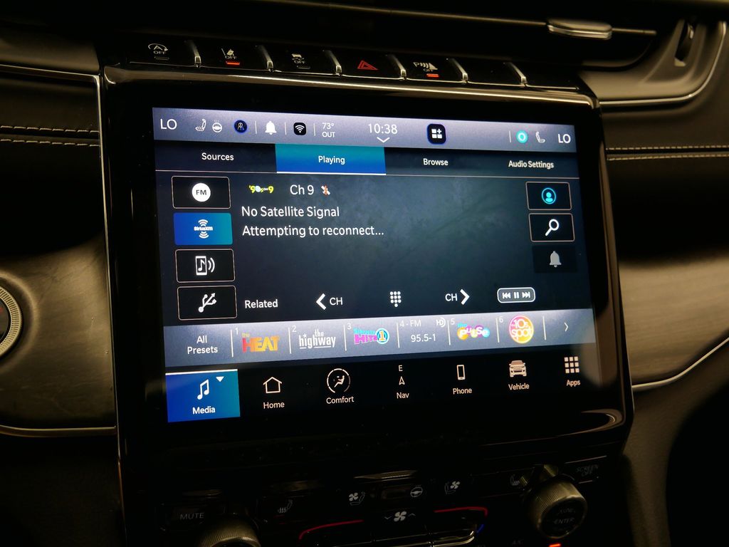 Thumbnail: 2022 Jeep Grand Cherokee - 36