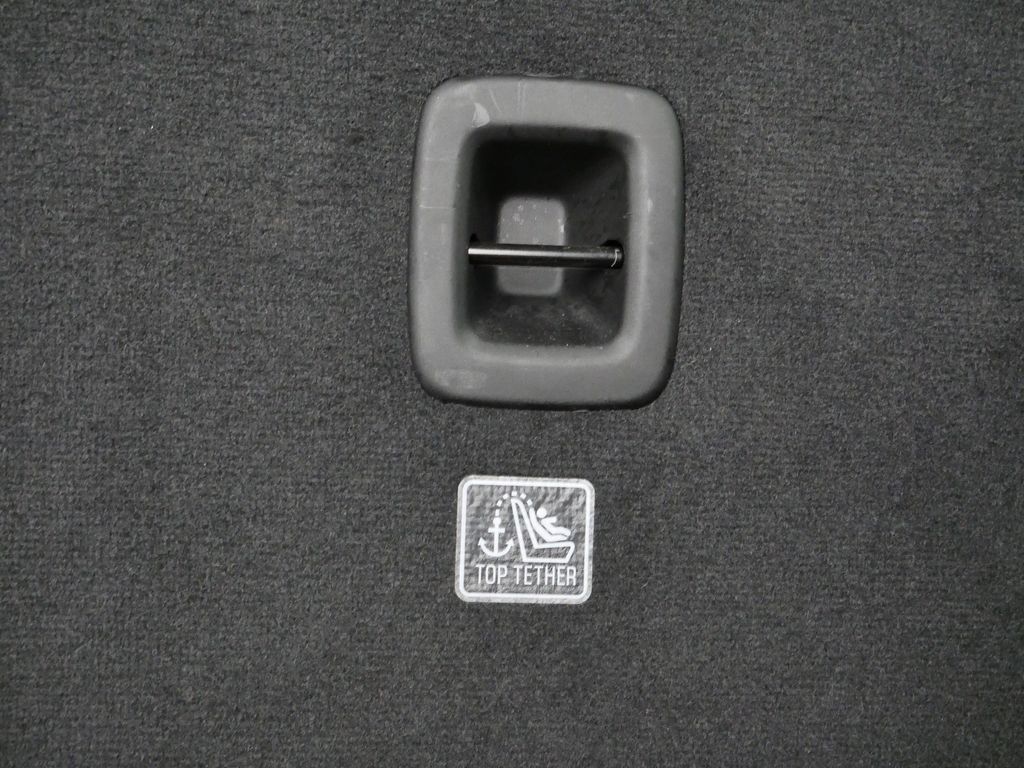 Thumbnail: 2022 Jeep Grand Cherokee - 17