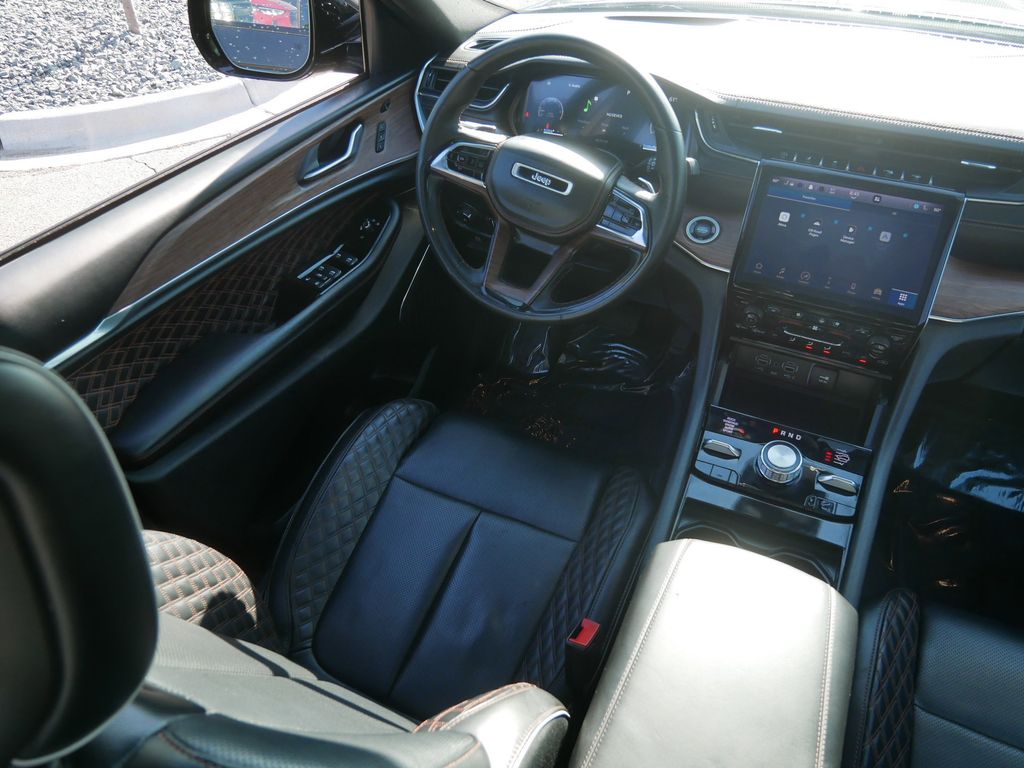 Thumbnail: 2023 Jeep Grand Cherokee - 2