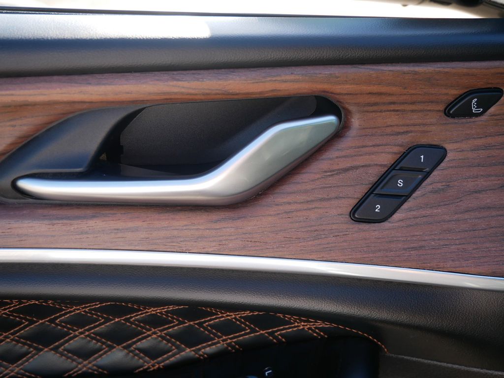 Thumbnail: 2023 Jeep Grand Cherokee - 29