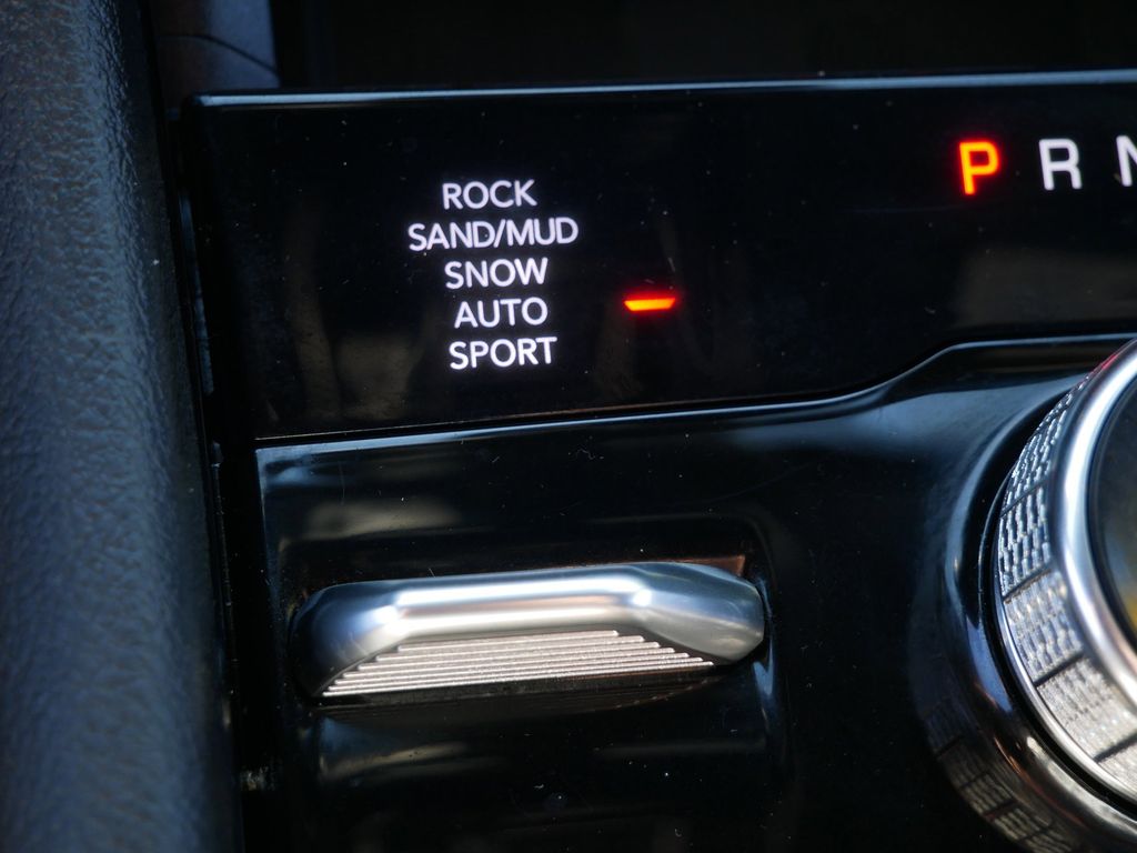 Thumbnail: 2023 Jeep Grand Cherokee - 45