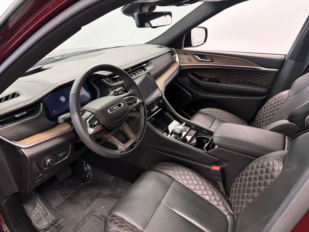 Thumbnail: 2025 Jeep Grand Cherokee - 2