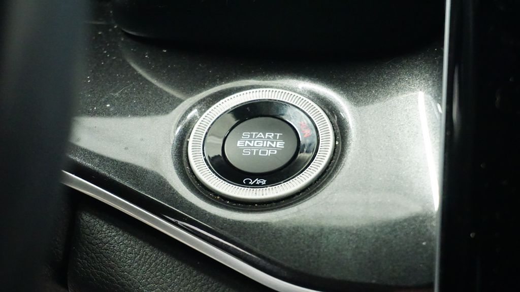 Thumbnail: 2022 Jeep Grand Cherokee L - 29