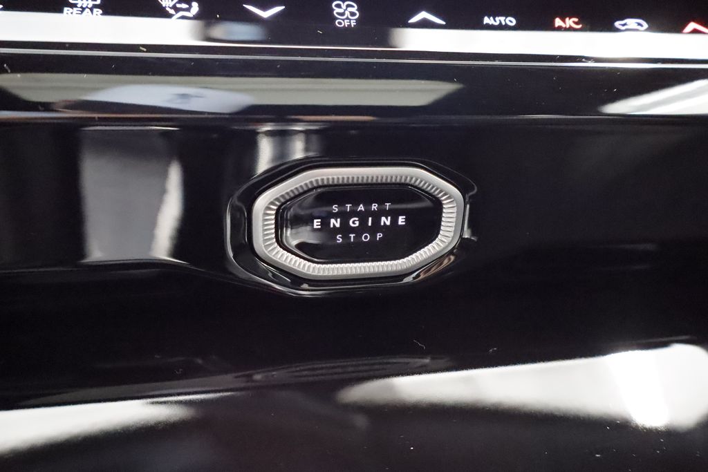 Thumbnail: 2026 Jeep Grand Cherokee L - 6