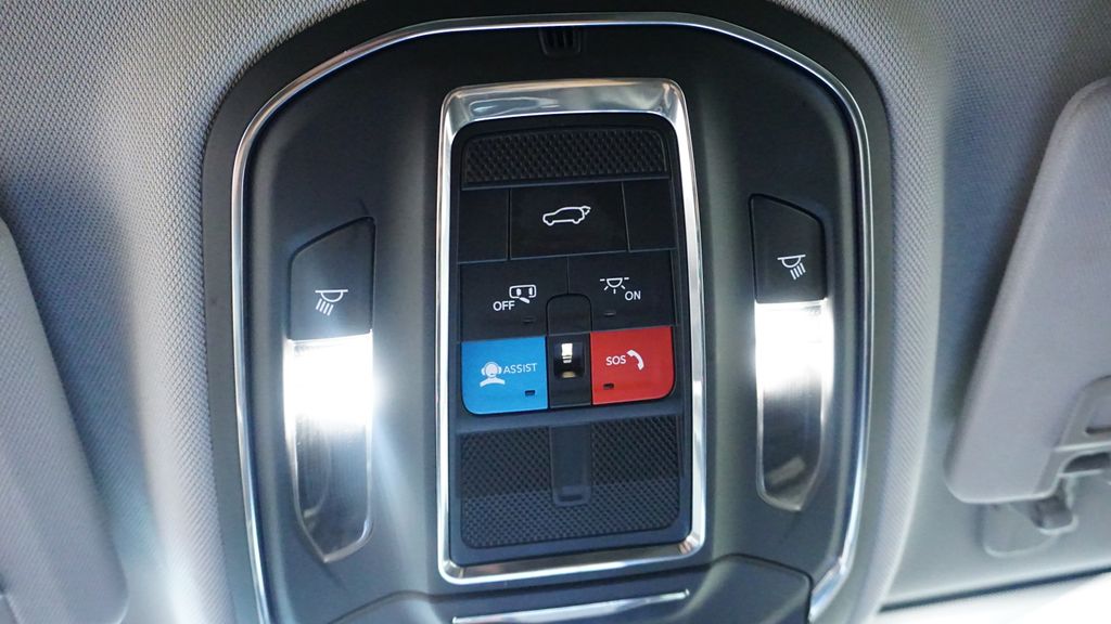 Thumbnail: 2023 Jeep Grand Cherokee L - 37