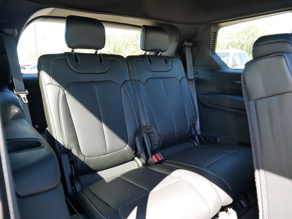 Thumbnail: 2025 Jeep Grand Cherokee L - 29