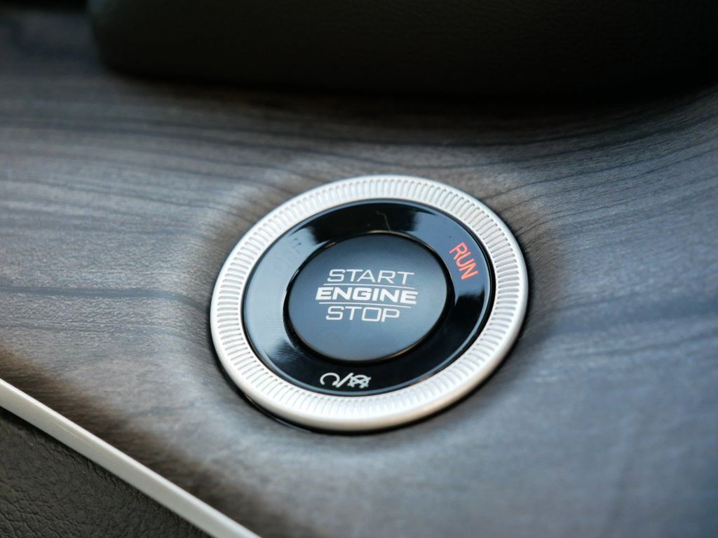 Thumbnail: 2025 Jeep Grand Cherokee L - 49