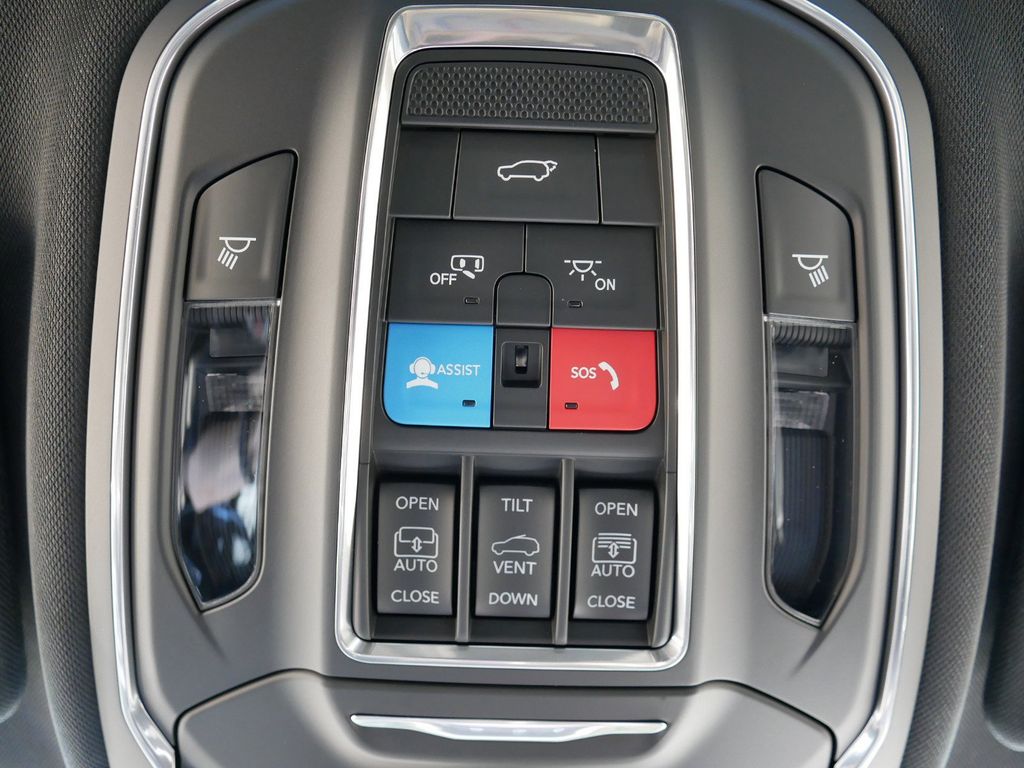 Thumbnail: 2025 Jeep Grand Cherokee L - 48