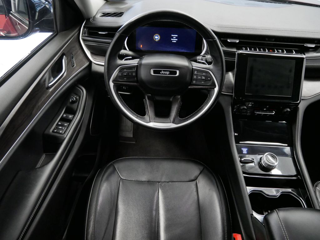 2021 Jeep Grand Cherokee L Limited Edition 9