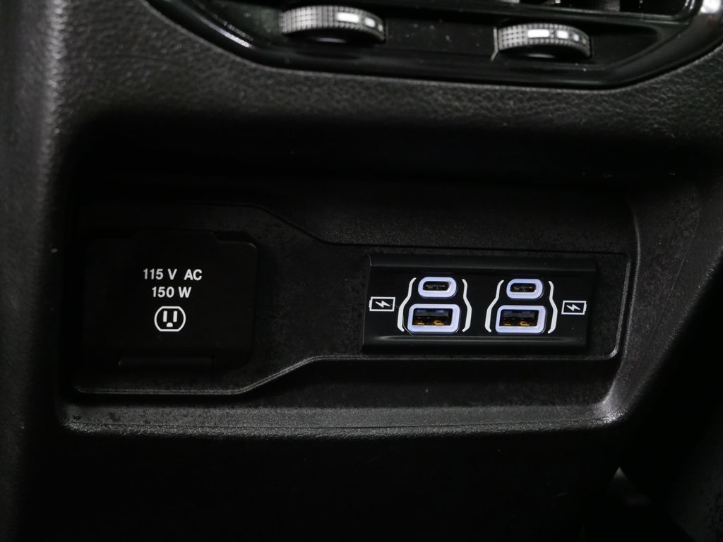 2021 Jeep Grand Cherokee L Limited Edition 22