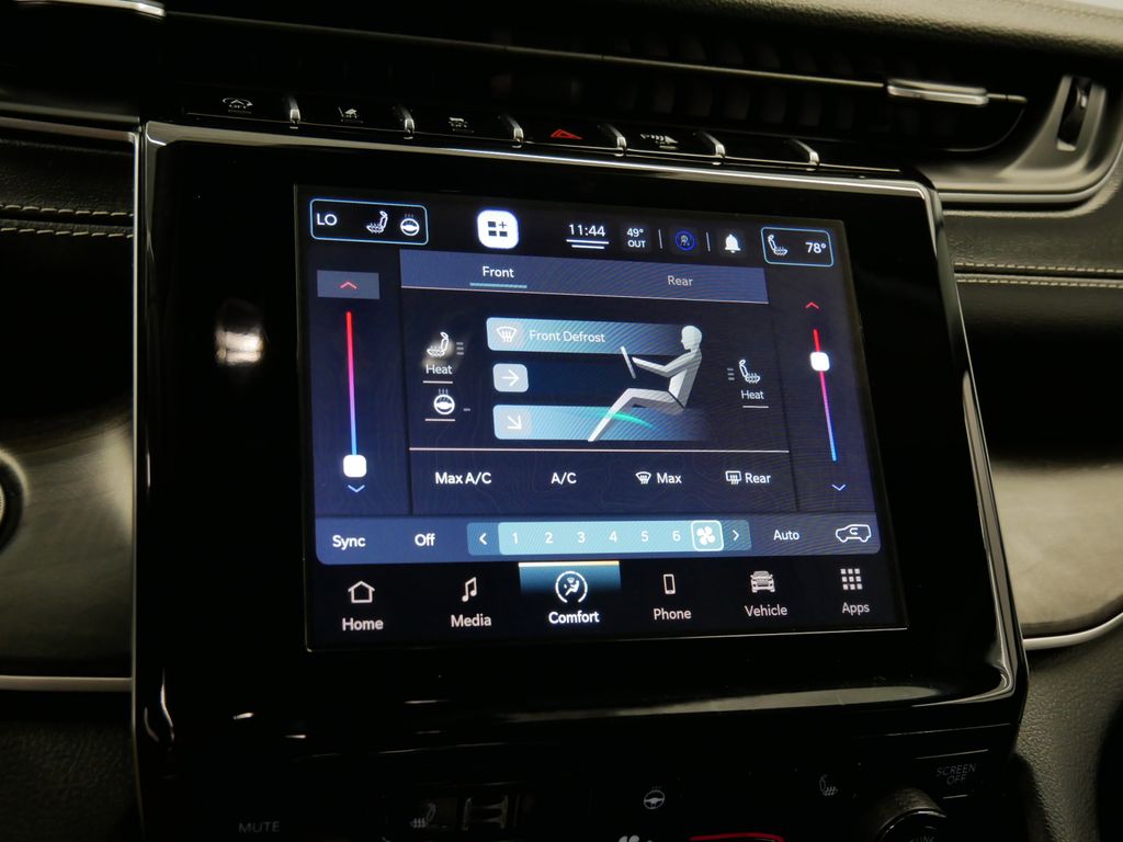 2021 Jeep Grand Cherokee L Limited Edition 35