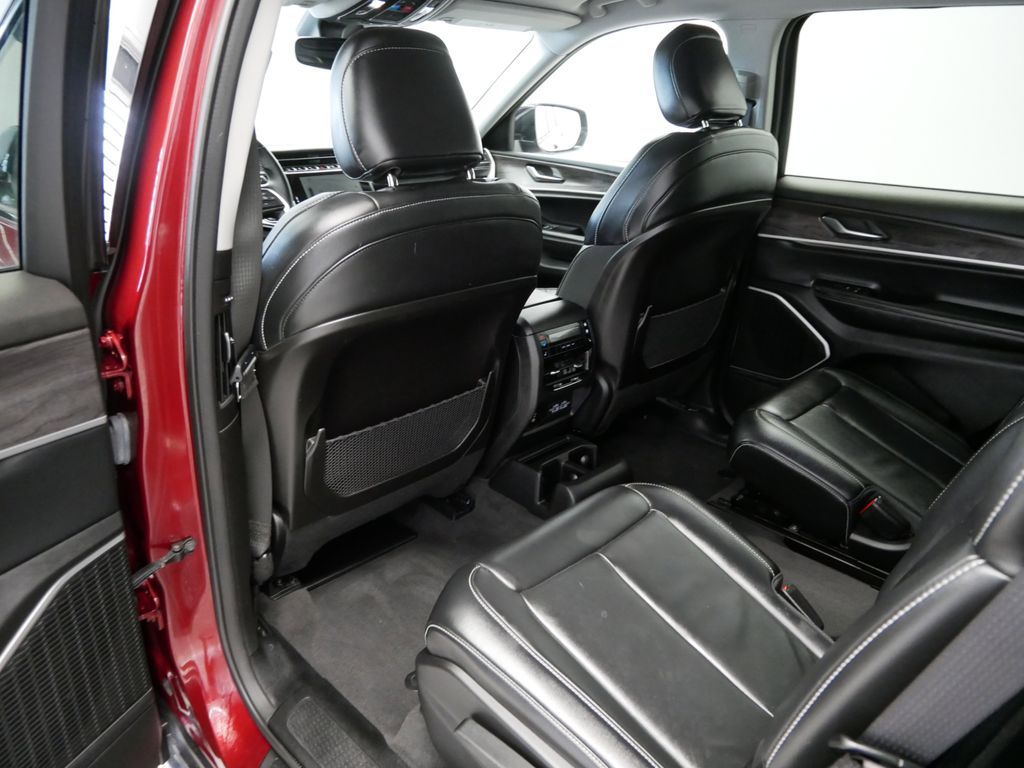 2021 Jeep Grand Cherokee L Limited Edition 12