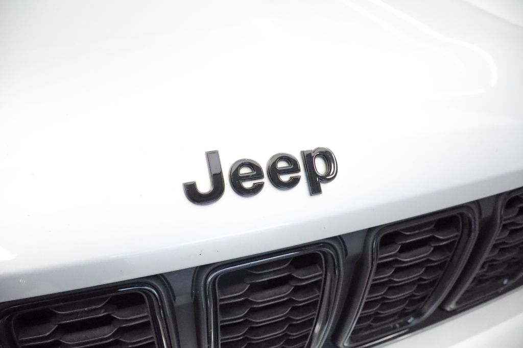 Thumbnail: 2022 Jeep Grand Cherokee L - 7