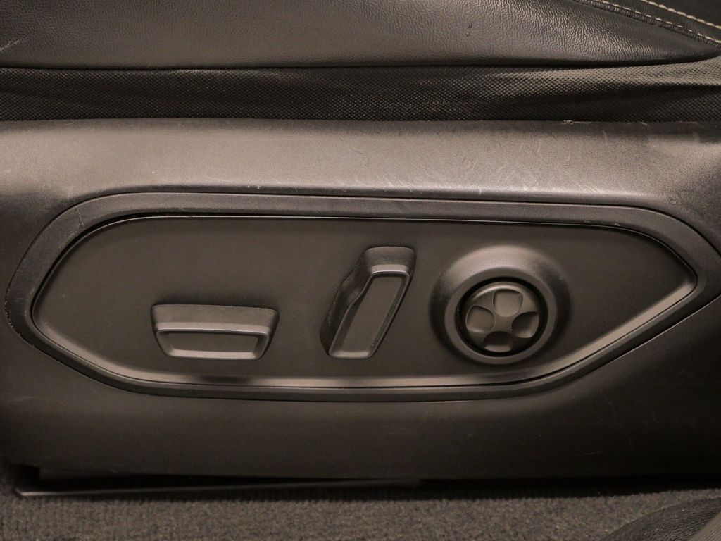Thumbnail: 2022 Jeep Grand Cherokee L - 18