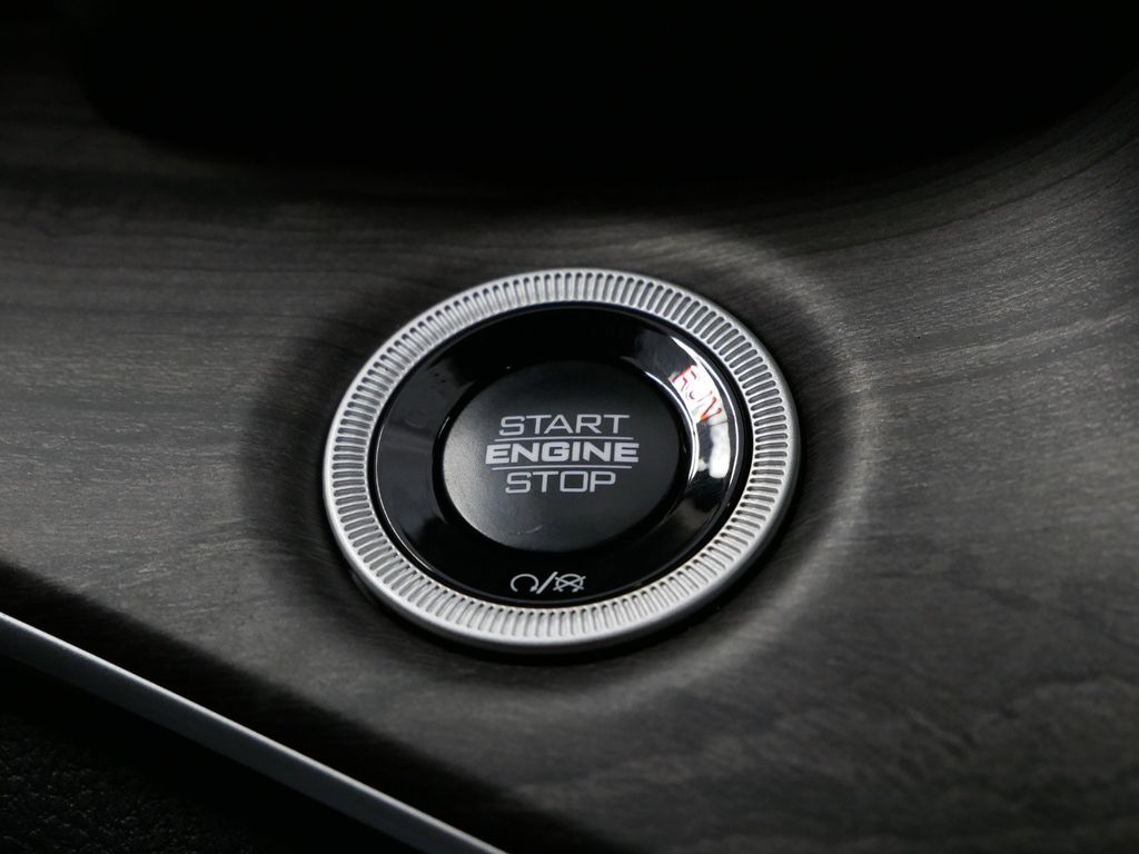 Thumbnail: 2025 Jeep Grand Cherokee L - 49