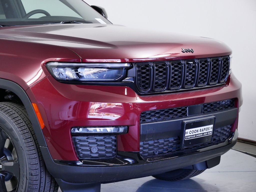 Thumbnail: 2025 Jeep Grand Cherokee L - 19