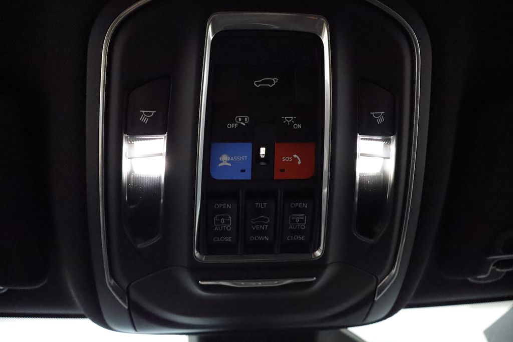Thumbnail: 2026 Jeep Grand Cherokee L - 23