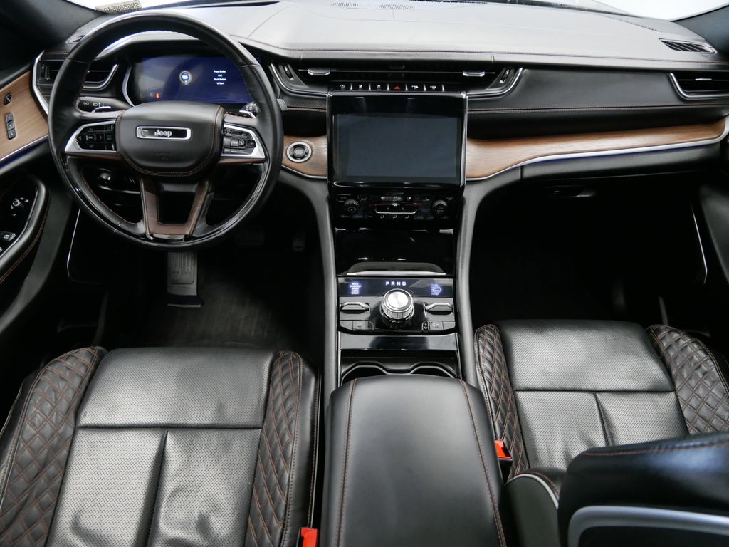 Thumbnail: 2022 Jeep Grand Cherokee L - 12