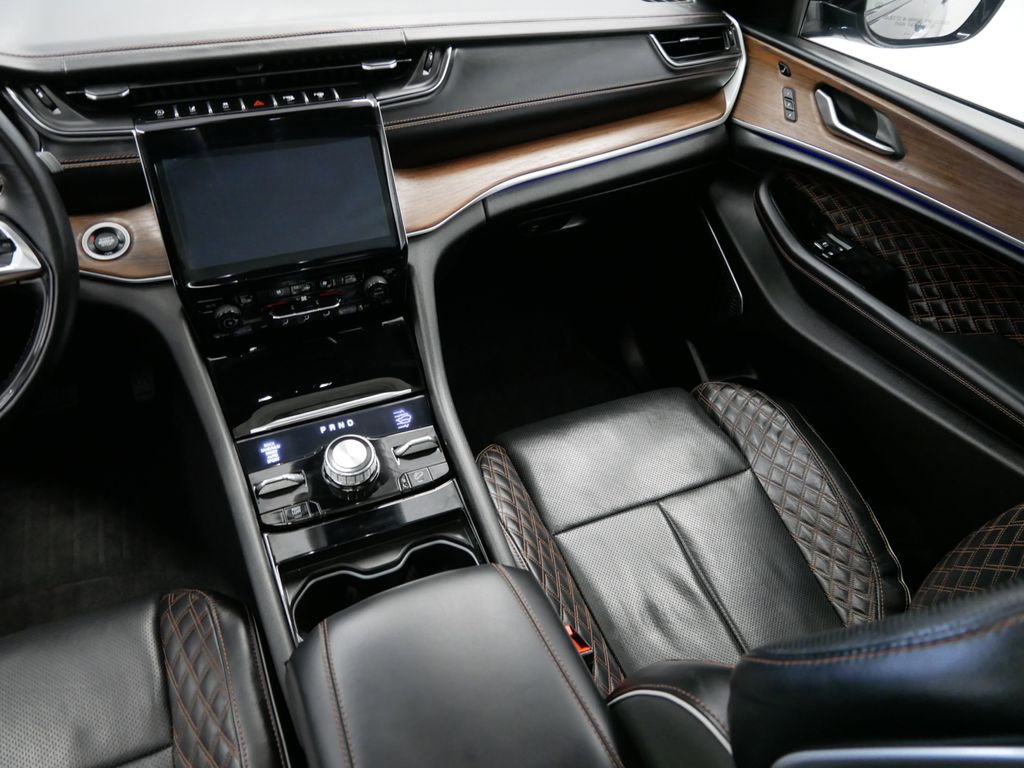 Thumbnail: 2022 Jeep Grand Cherokee L - 14