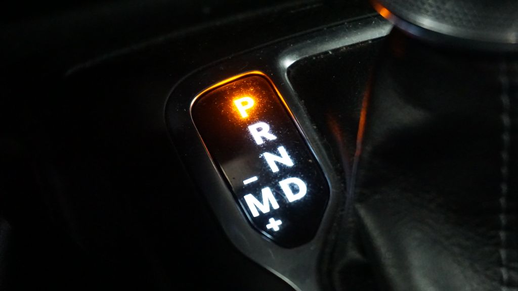 Thumbnail: 2024 Jeep Wrangler - 13