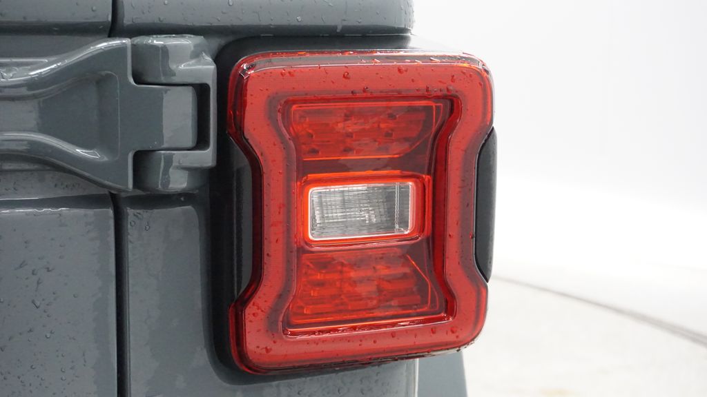 Thumbnail: 2024 Jeep Wrangler - 29