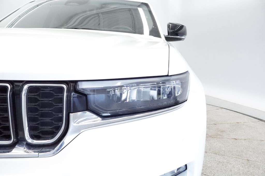 Thumbnail: 2022 Jeep Grand Cherokee - 21