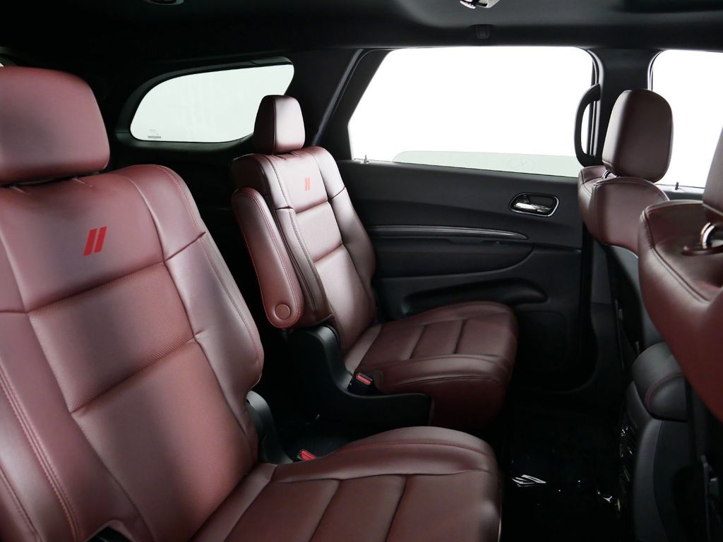 2025 Dodge Durango R/T 27