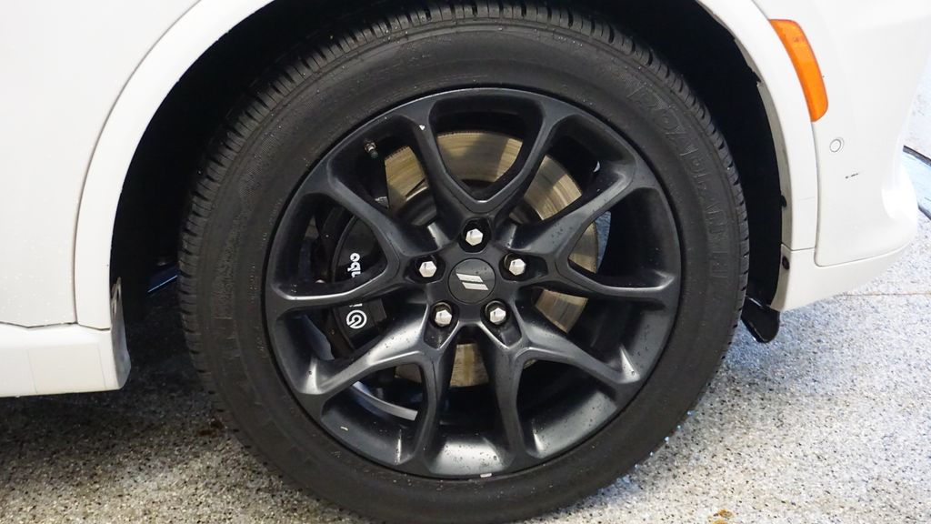 Thumbnail: 2022 Dodge Durango - 8