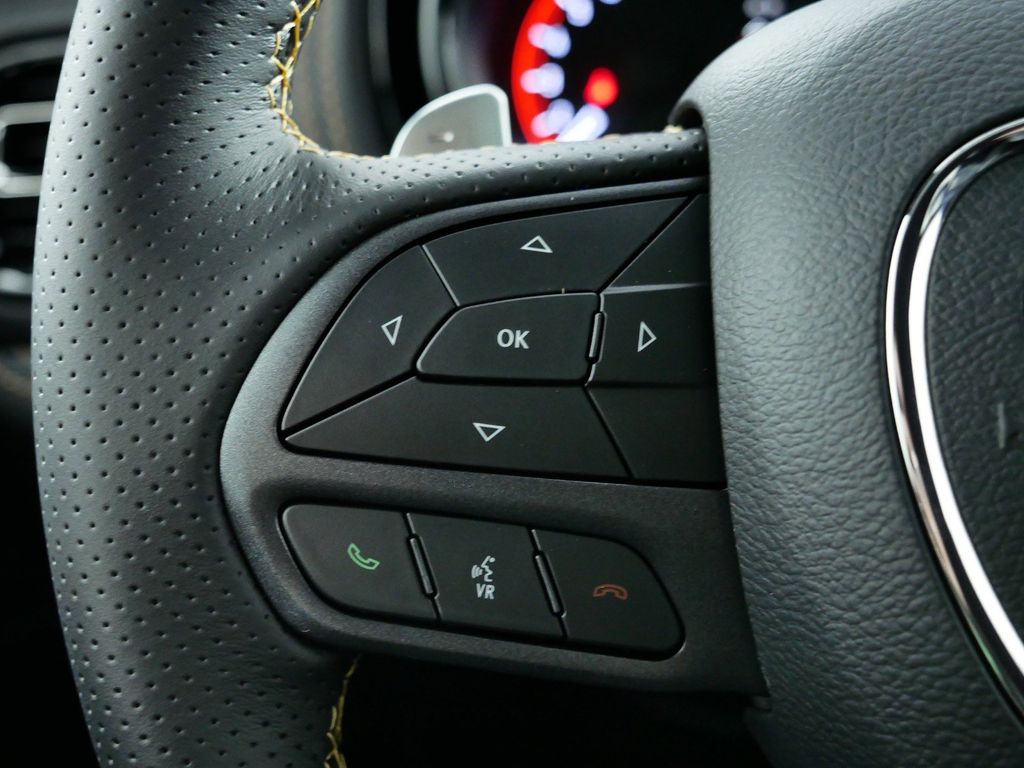 2025 Dodge Durango R/T 39