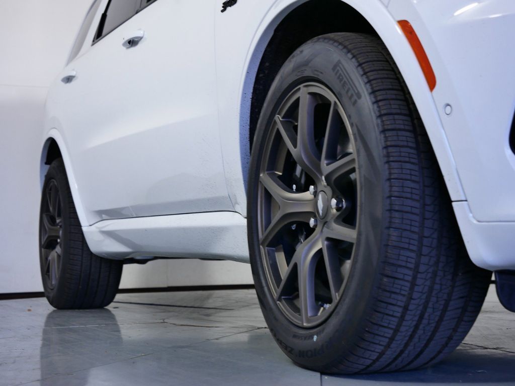 2025 Dodge Durango R/T 8