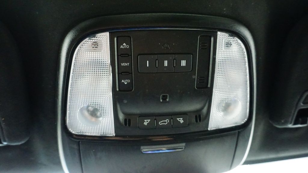 Thumbnail: 2024 Dodge Durango - 37