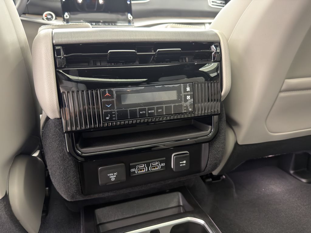 Thumbnail: 2026 Jeep Grand Wagoneer L - 13