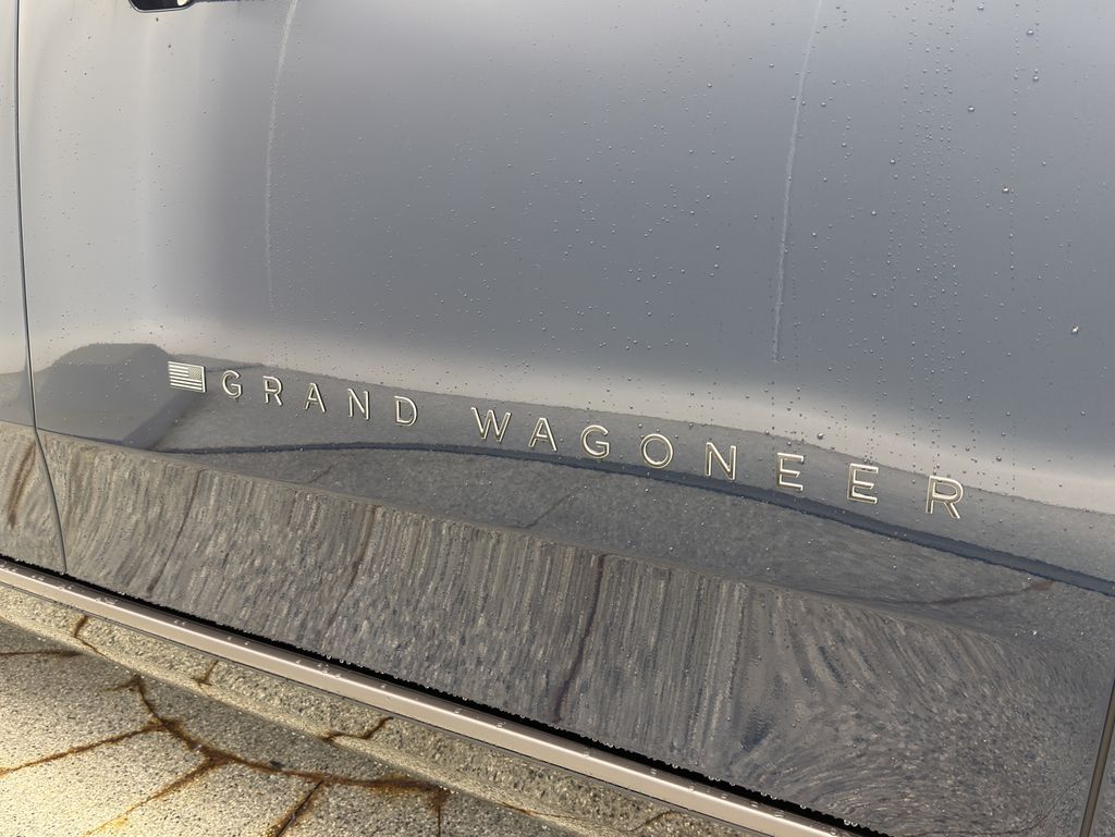 Thumbnail: 2026 Jeep Grand Wagoneer L - 19