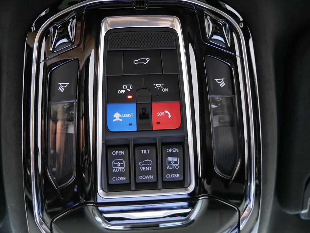 Thumbnail: 2026 Jeep Grand Wagoneer L - 26