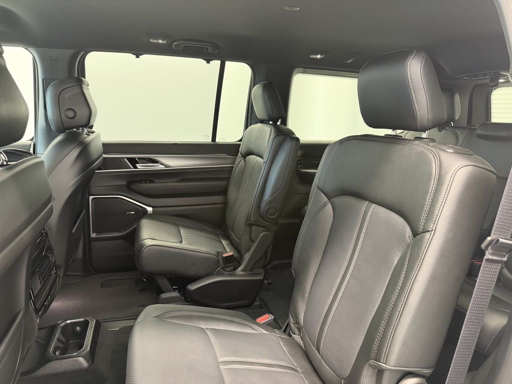 Thumbnail: 2026 Jeep Grand Wagoneer - 26