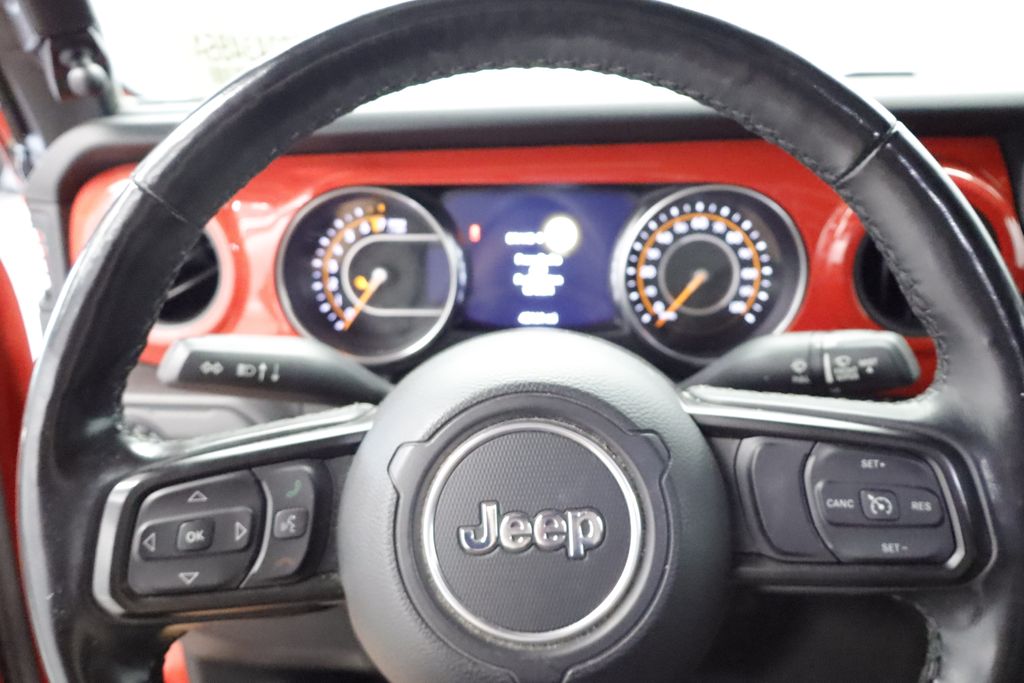 Thumbnail: 2021 Jeep Gladiator - 10